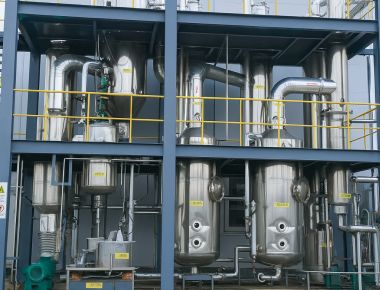 Sistema de evaporación de aguas residuales Mvr con efecto múltiple de caída de película fina automática 1600lph